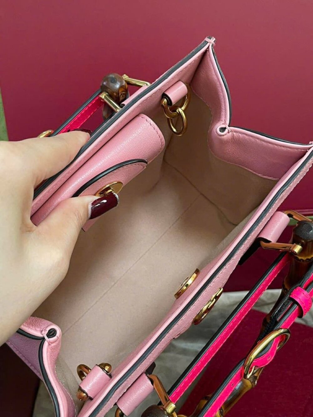 GUCCI Wonka Grain Calfskin Mini Diana Tote Bag Pink - Picture 14 of 16